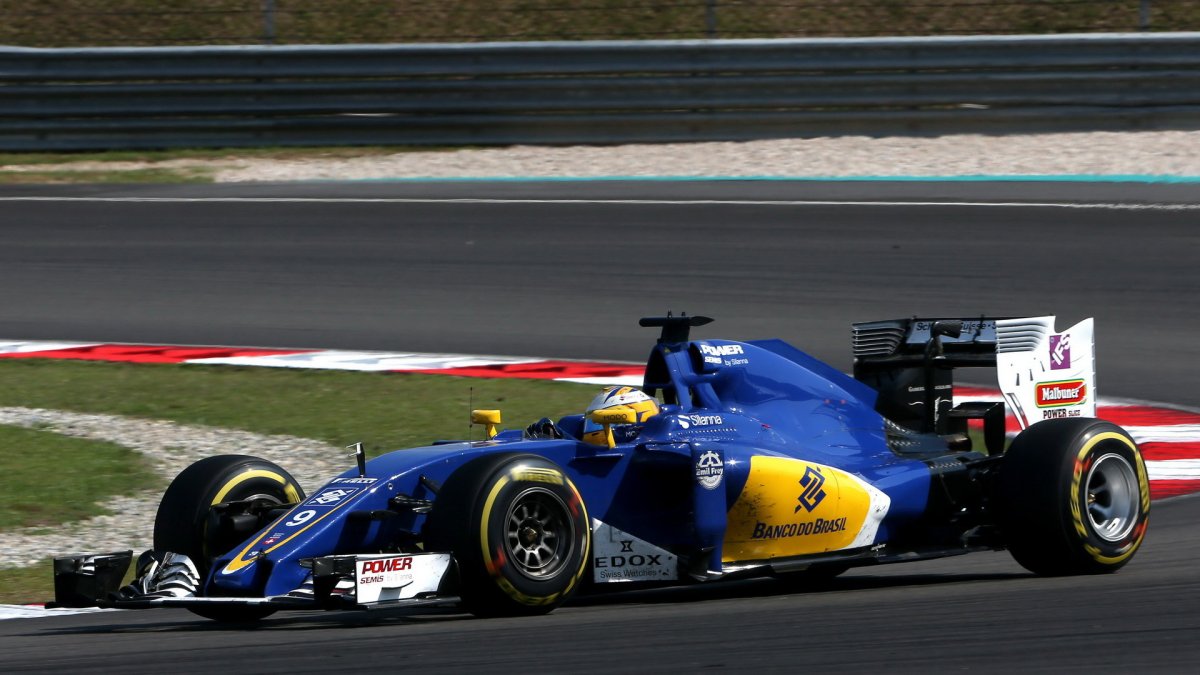 Marcus Ericsson v závodě v Malajsii