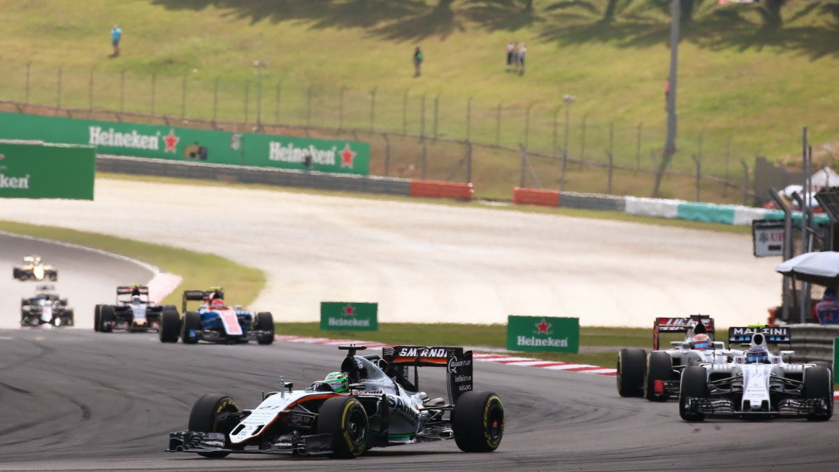 Nico Hülkenberg v závodě v Malajsii