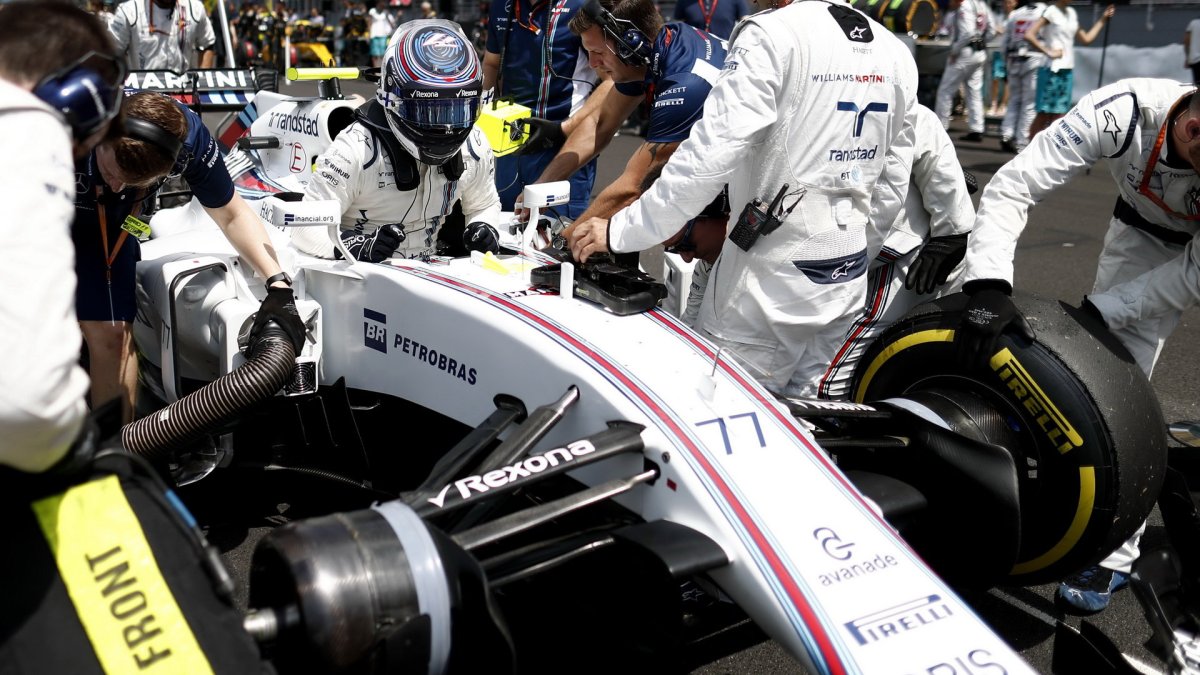 Valtteri Bottas před závodem v Malajsii