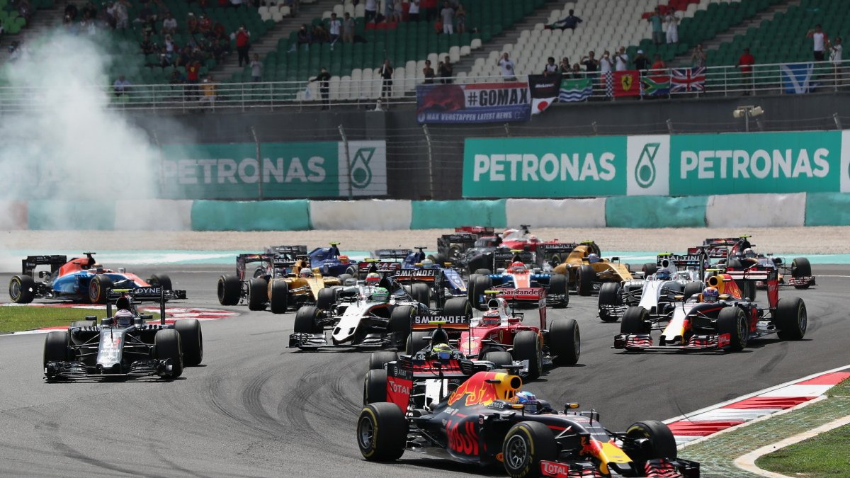 Start závodu v Malajsii