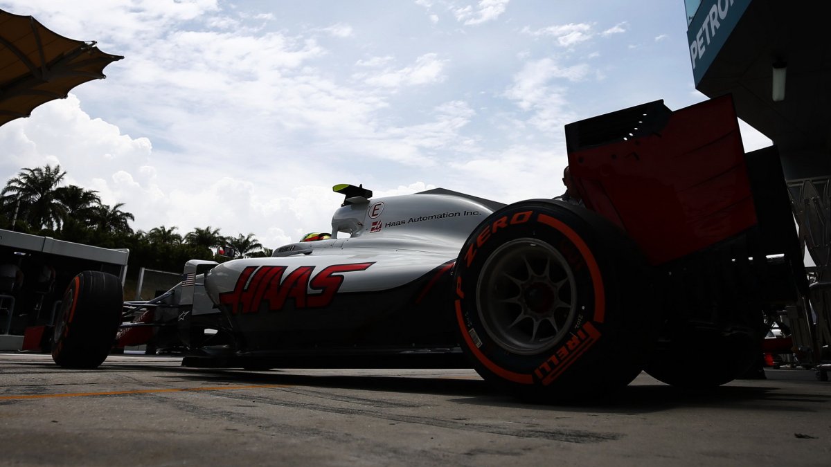 Esteban Gutiérrez v kvalifikaci v Malajsii