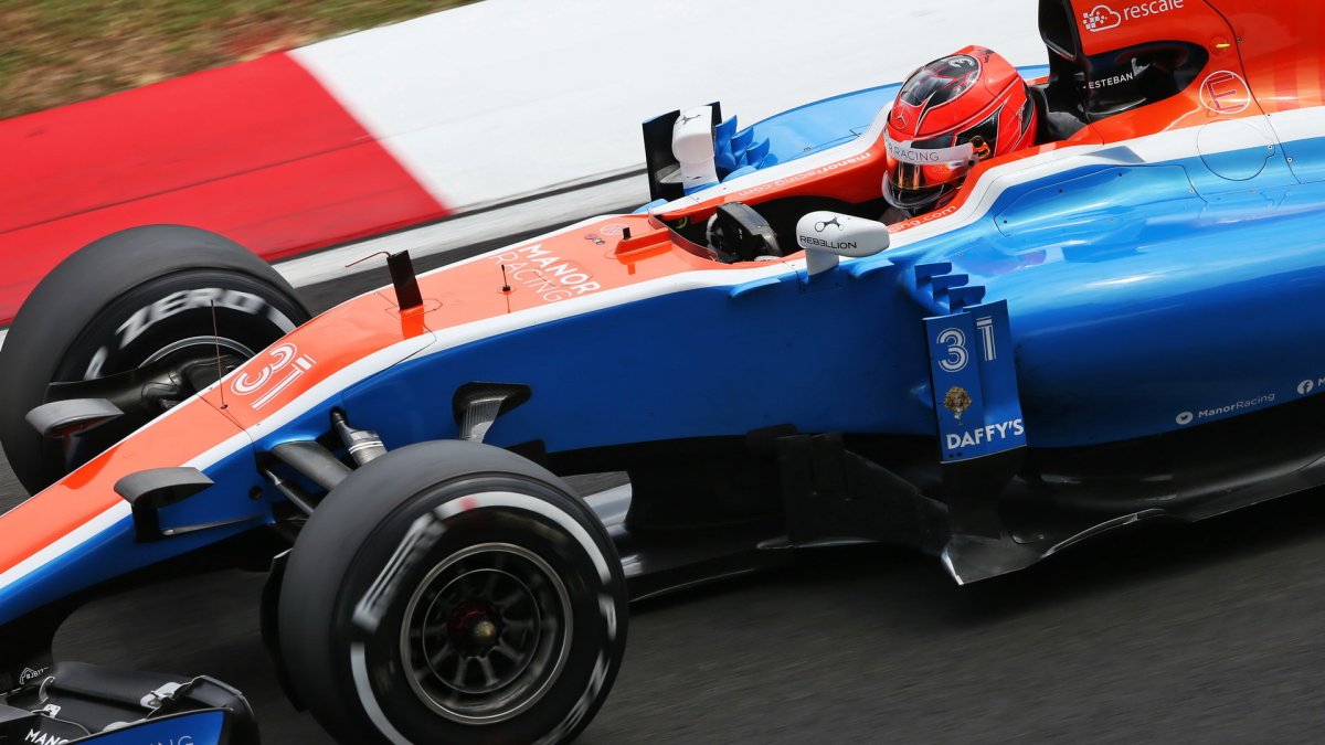Esteban Ocon v kvalifikaci v Malajsii