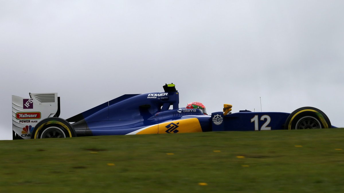 Felipe Nasr v kvalifikaci v Brazílii
