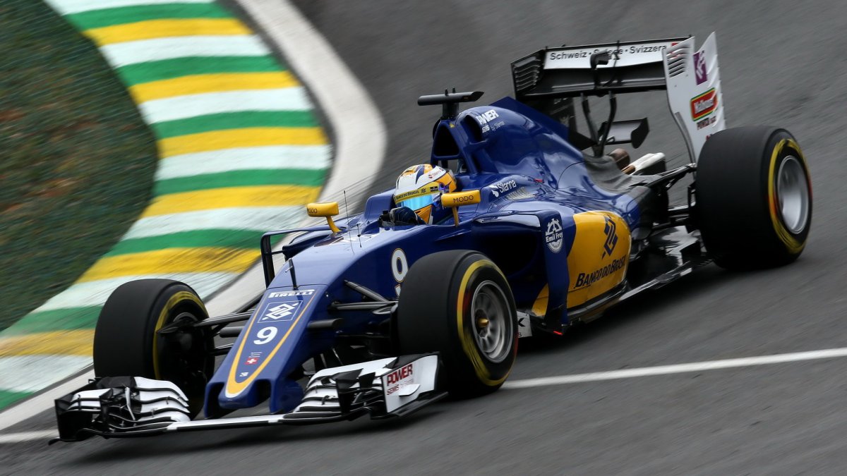 Marcus Ericsson v kvalifikaci v Brazílii
