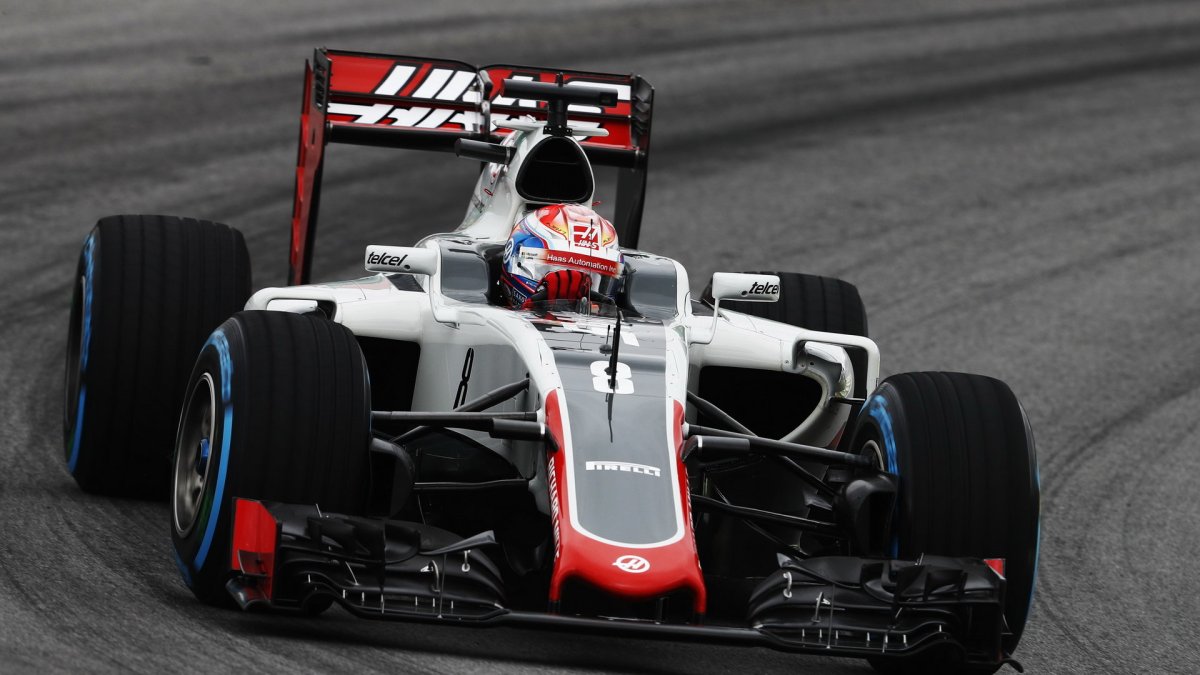 Romain Grosjean v kvalifikaci v Brazílii