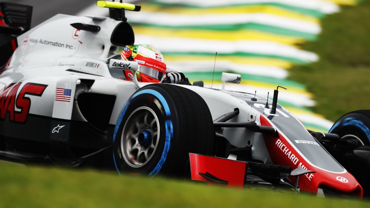 Esteban Gutiérrez v kvalifikaci v Brazílii