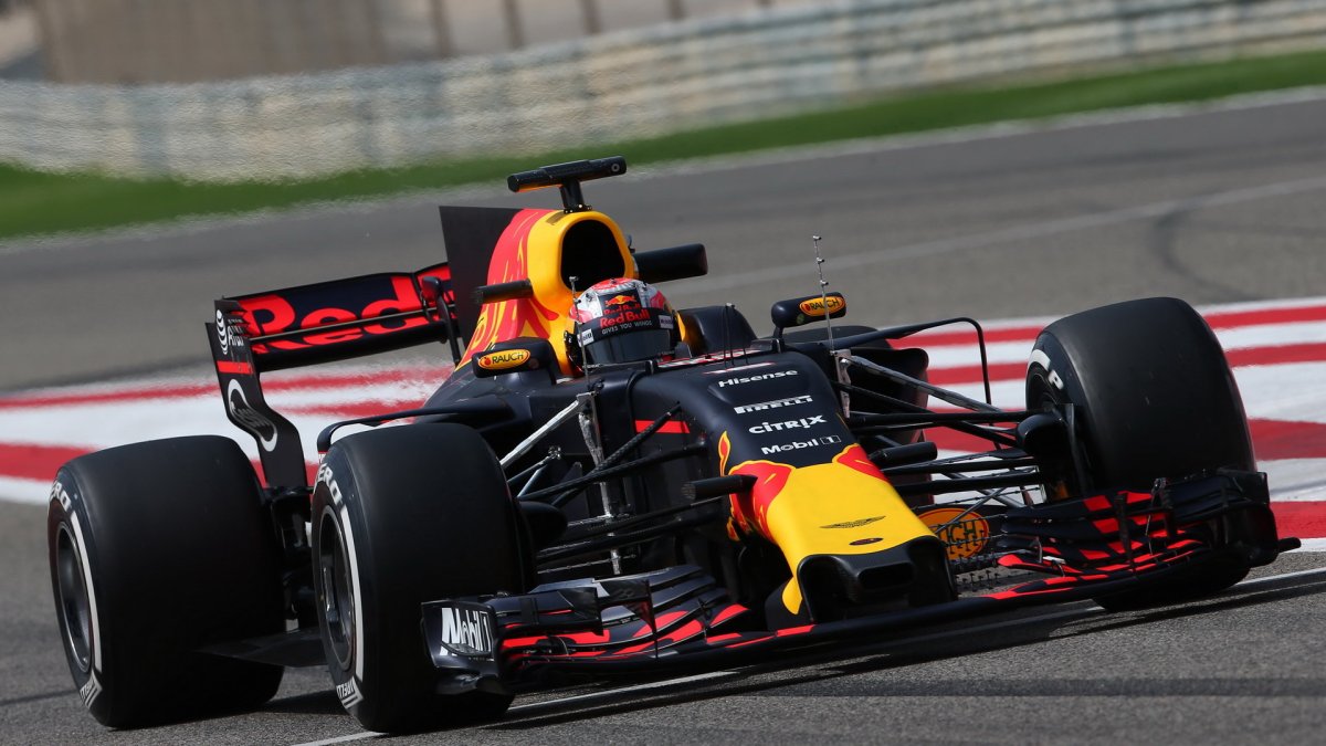 Pierre Gasly při sezónních testech v Bahrajnu