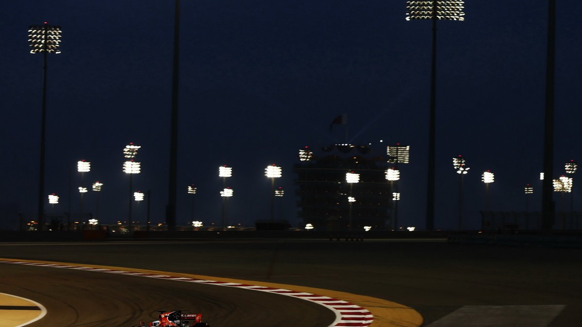 Fernando Alonso v kvalifikaci v Bahrajnu