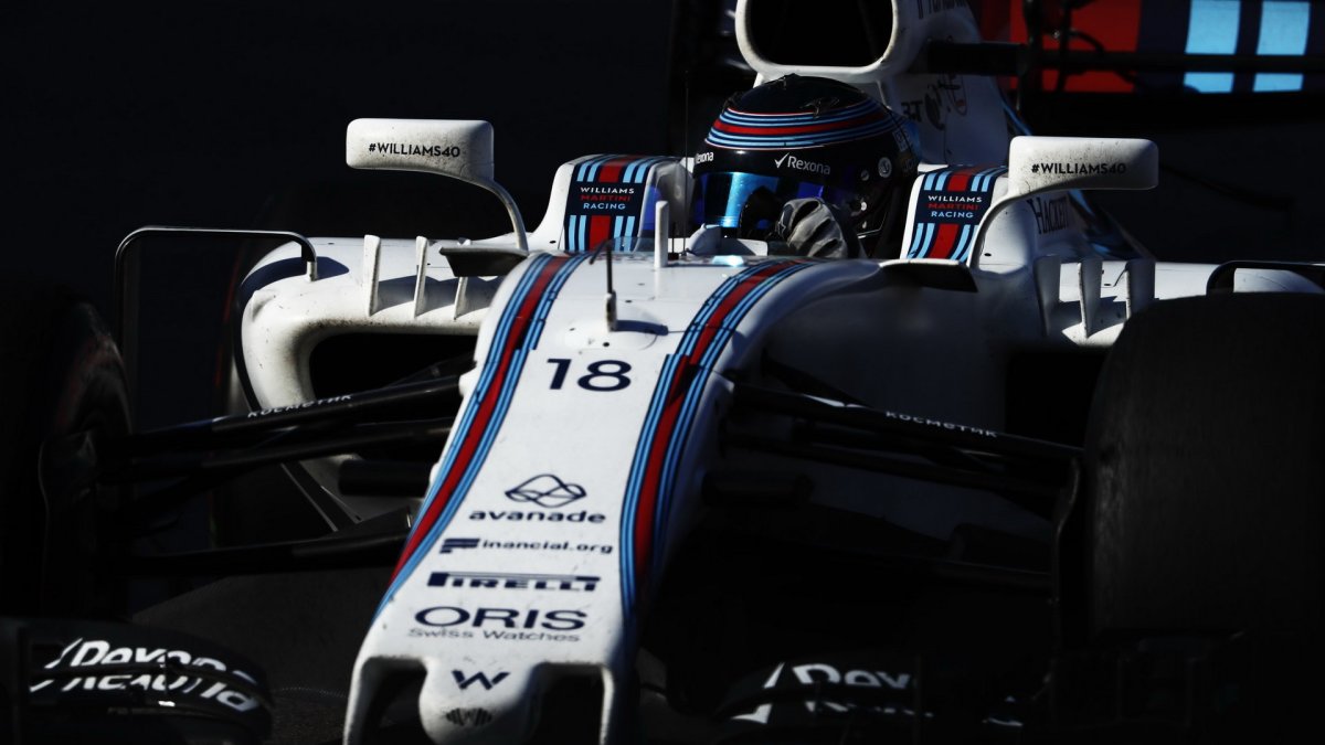 Lance Stroll v závodě v Soči