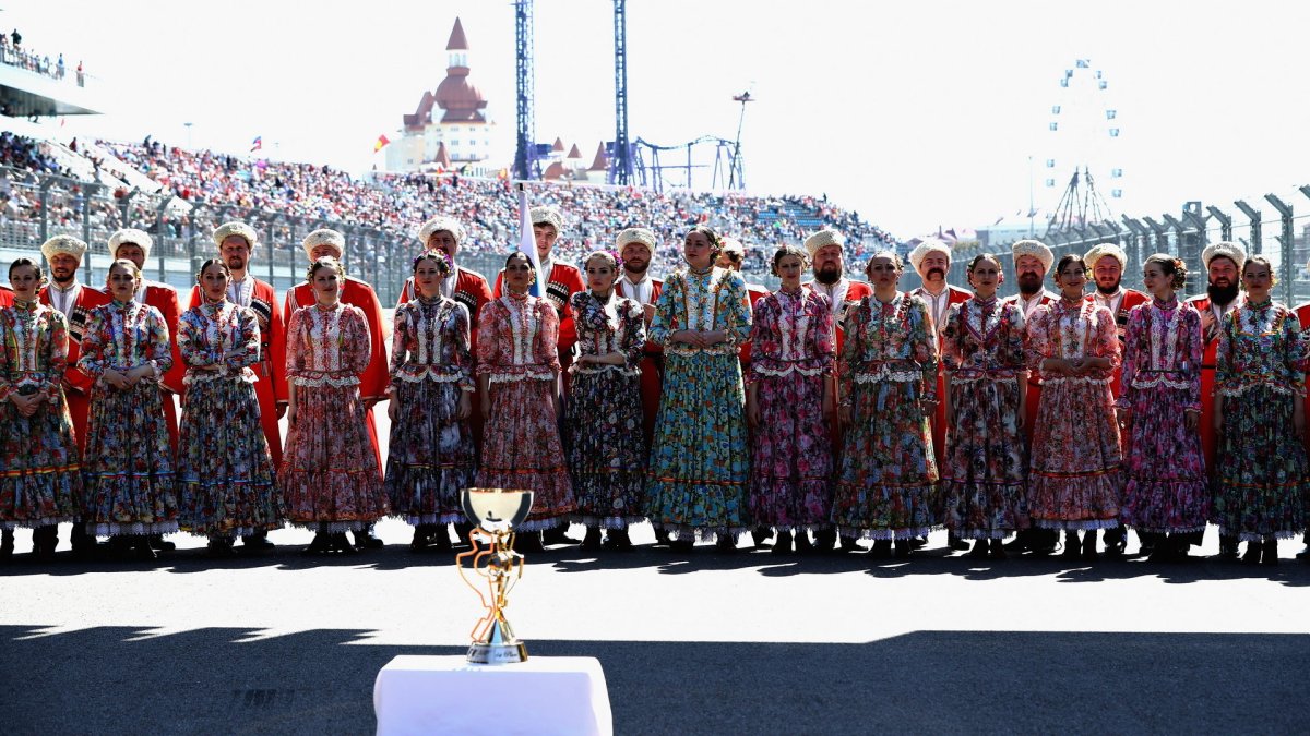 Slavnostní zahájení závodu v Soči