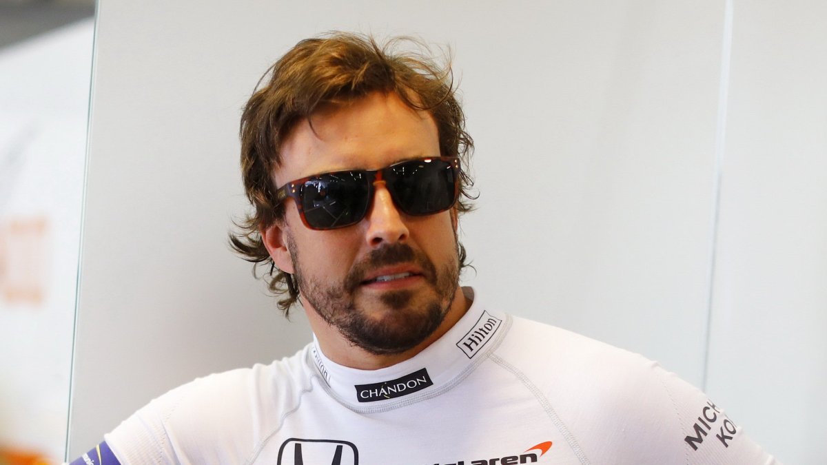 Fernando Alonso při pátečním tréninku v Rakousku