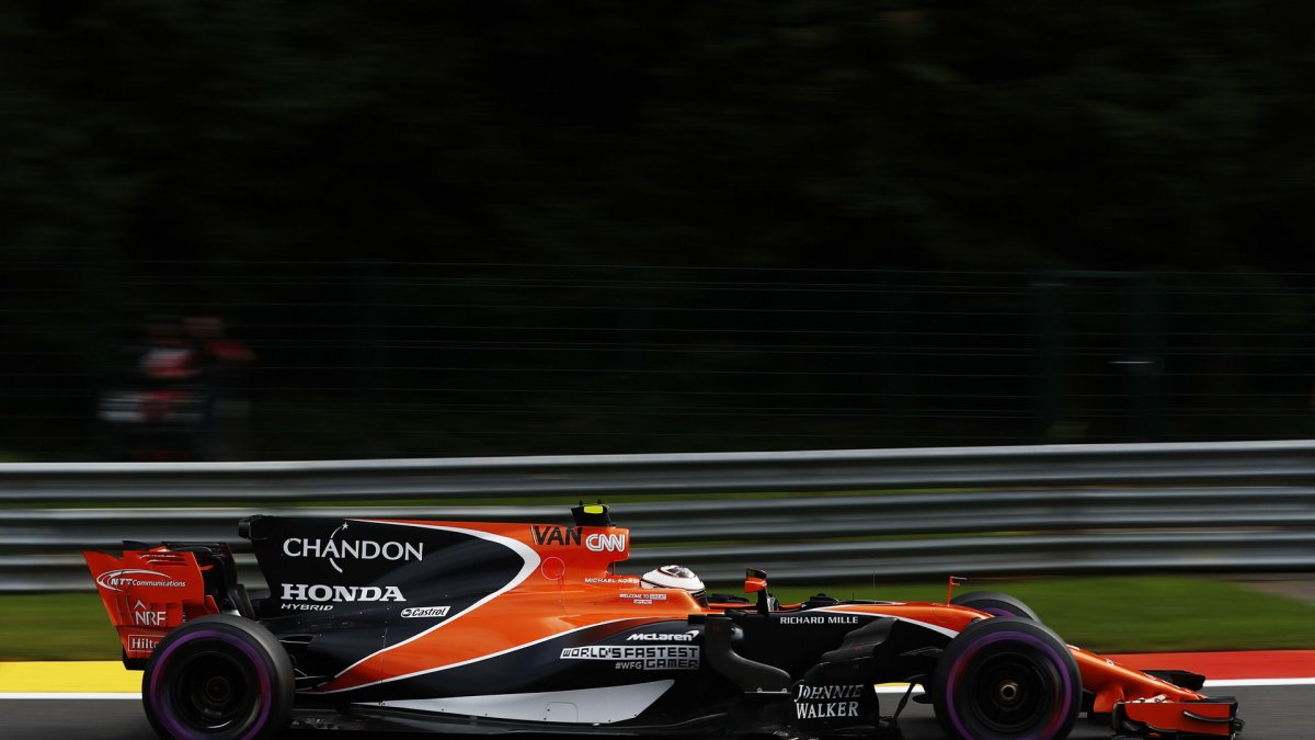 Stoffel Vandoorne v kvalifikaci v Belgii