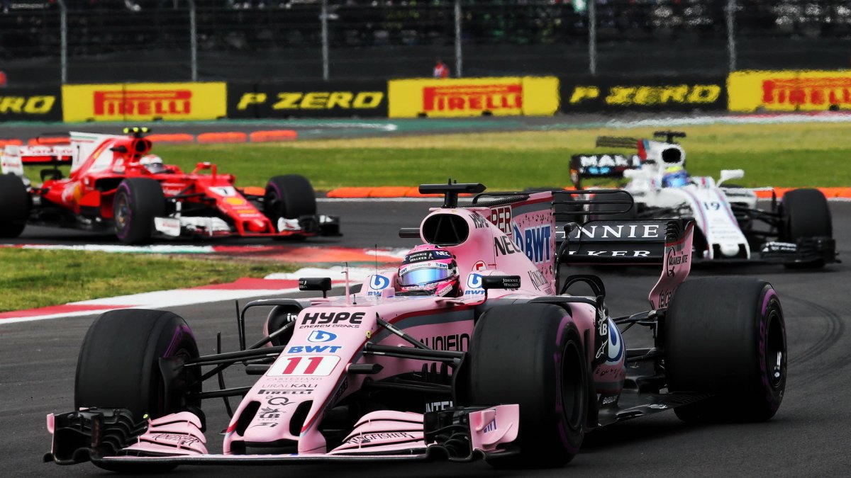 Sergio Pérez a Felipe Massa v závodě v Mexiku