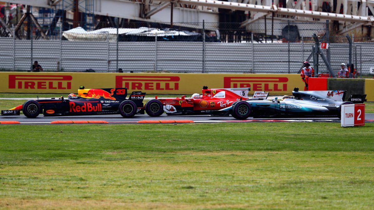 Max Verstappen v závodě v Mexiku