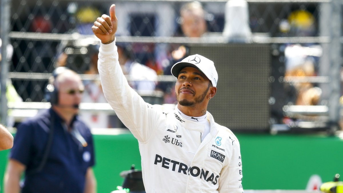 Lewis Hamilton po kvalifikaci v Mexiku