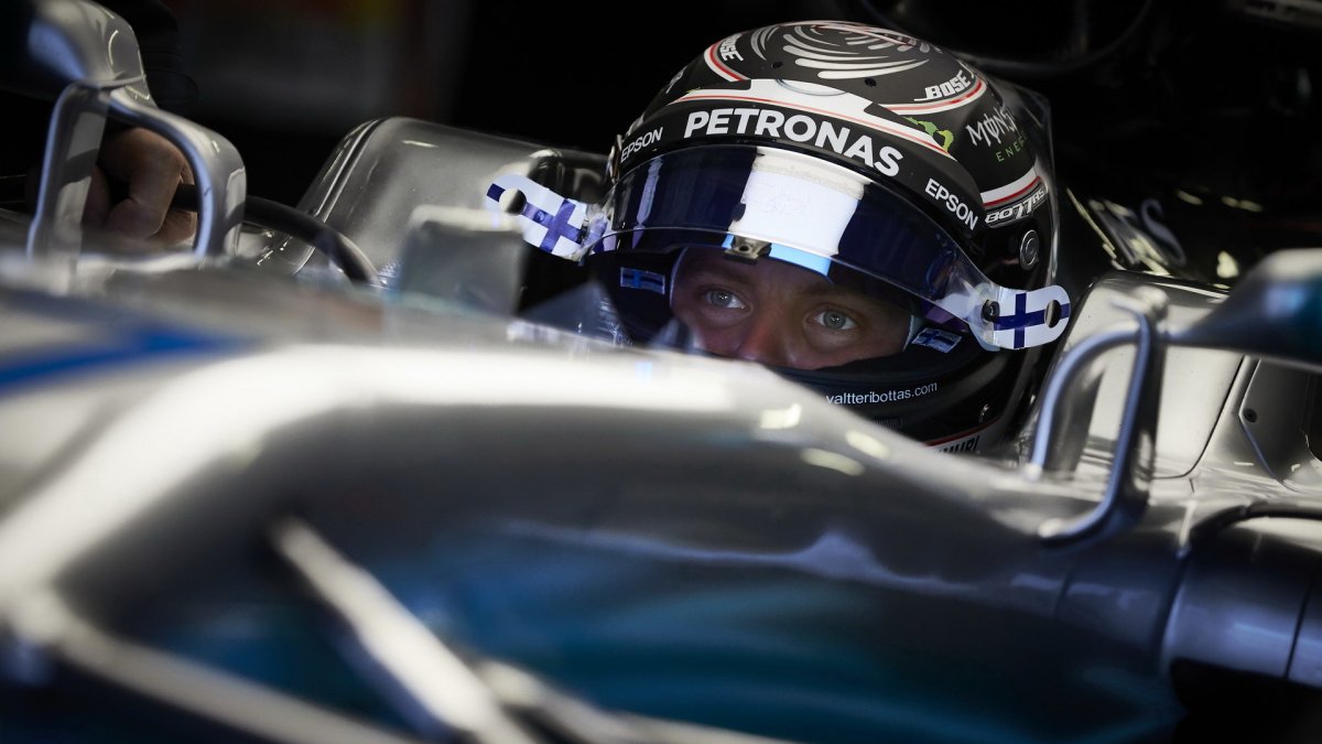 Valtteri Bottas v kvalifikaci v Mexiku