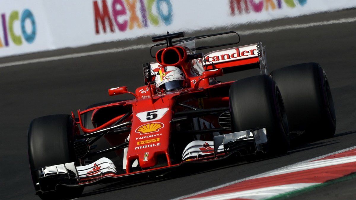 Sebastian Vettel v kvalifikaci v Mexiku