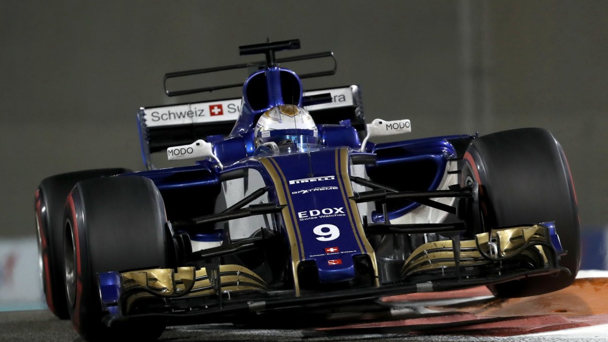 Marcus Ericsson v závodě v Abú Zabí