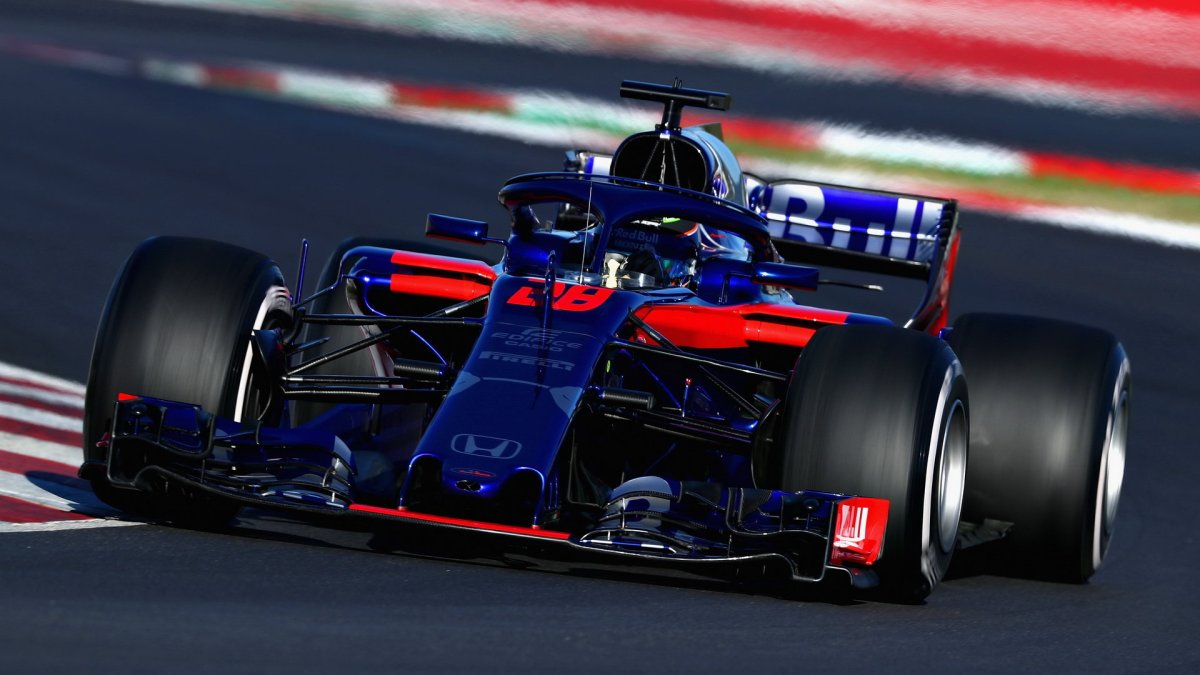 Brendon Hartley v druhých předsezonních testech v Barceloně