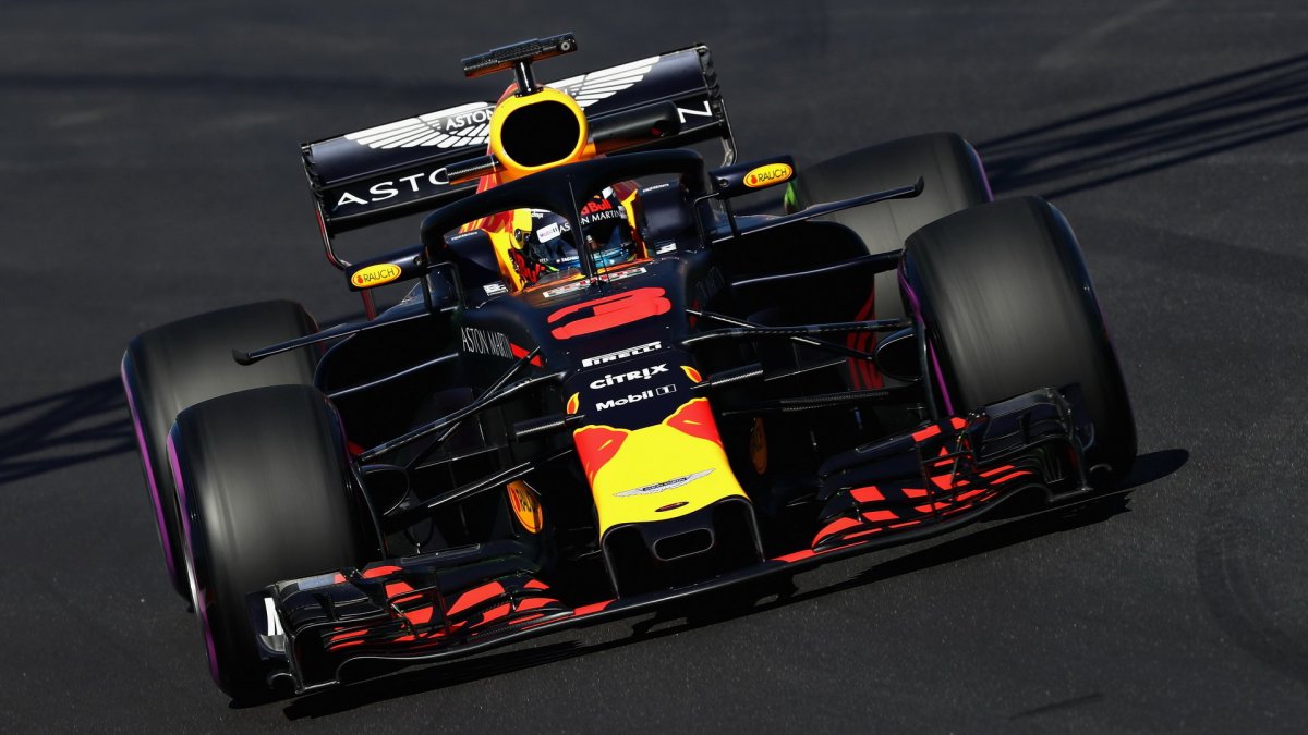Daniel Ricciardo v druhých předsezonních testech v Barceloně