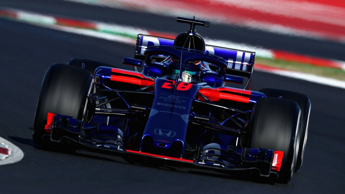 Brendon Hartley v druhých předsezonních testech v Barceloně