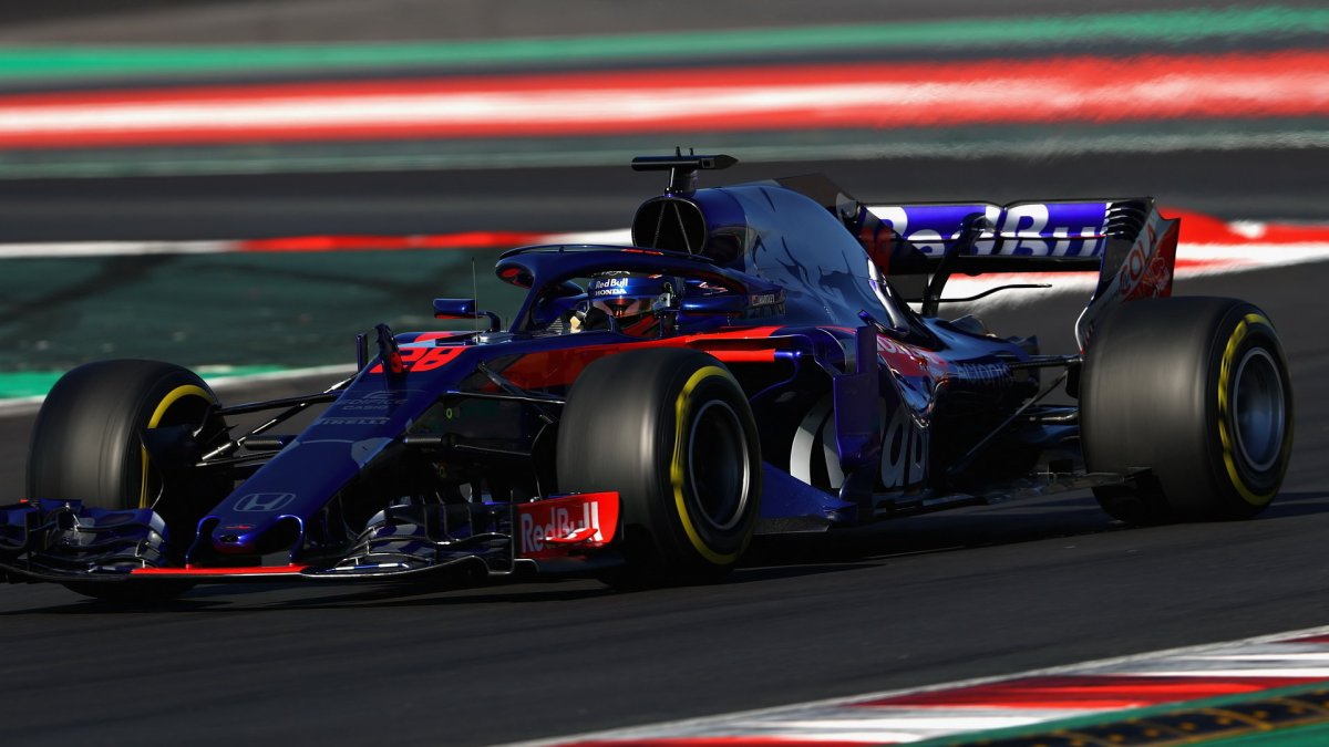 Brendon Hartley v druhých předsezonních testech v Barceloně