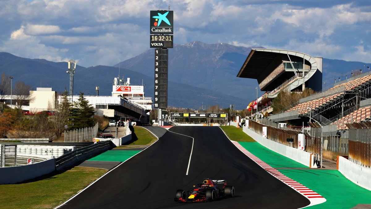Daniel Ricciardo v druhých předsezonních testech v Barceloně