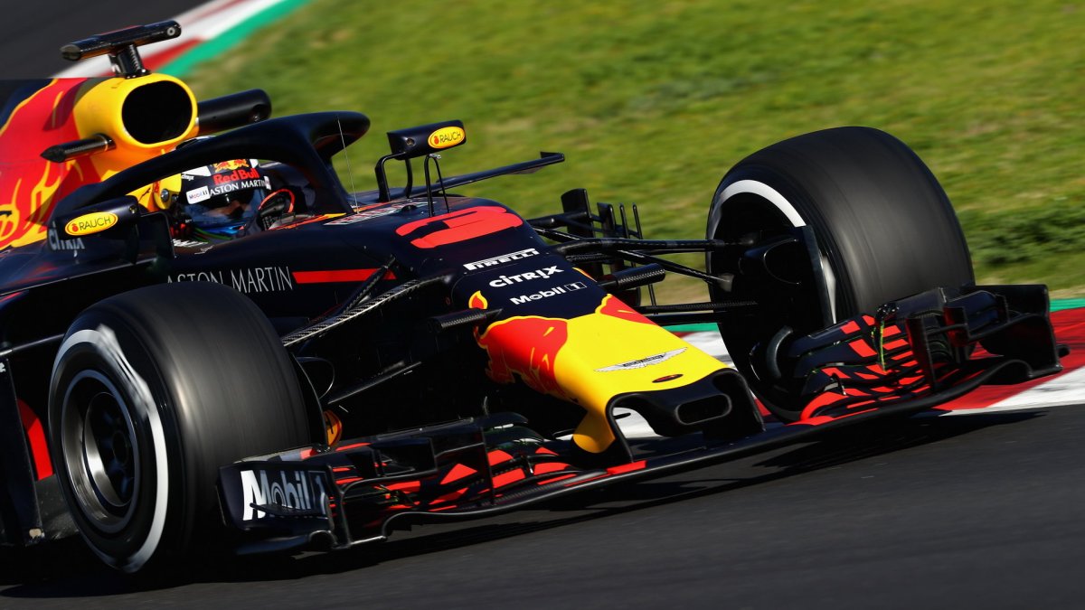 Daniel Ricciardo v druhých předsezonních testech v Barceloně