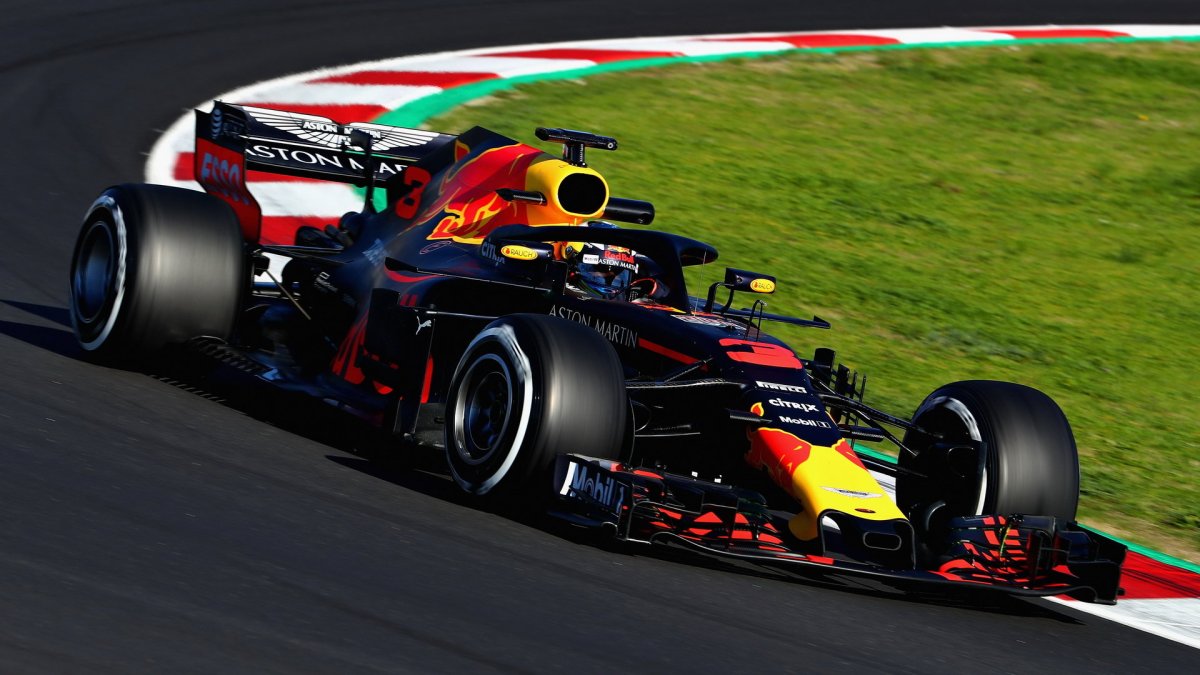 Daniel Ricciardo v druhých předsezonních testech v Barceloně