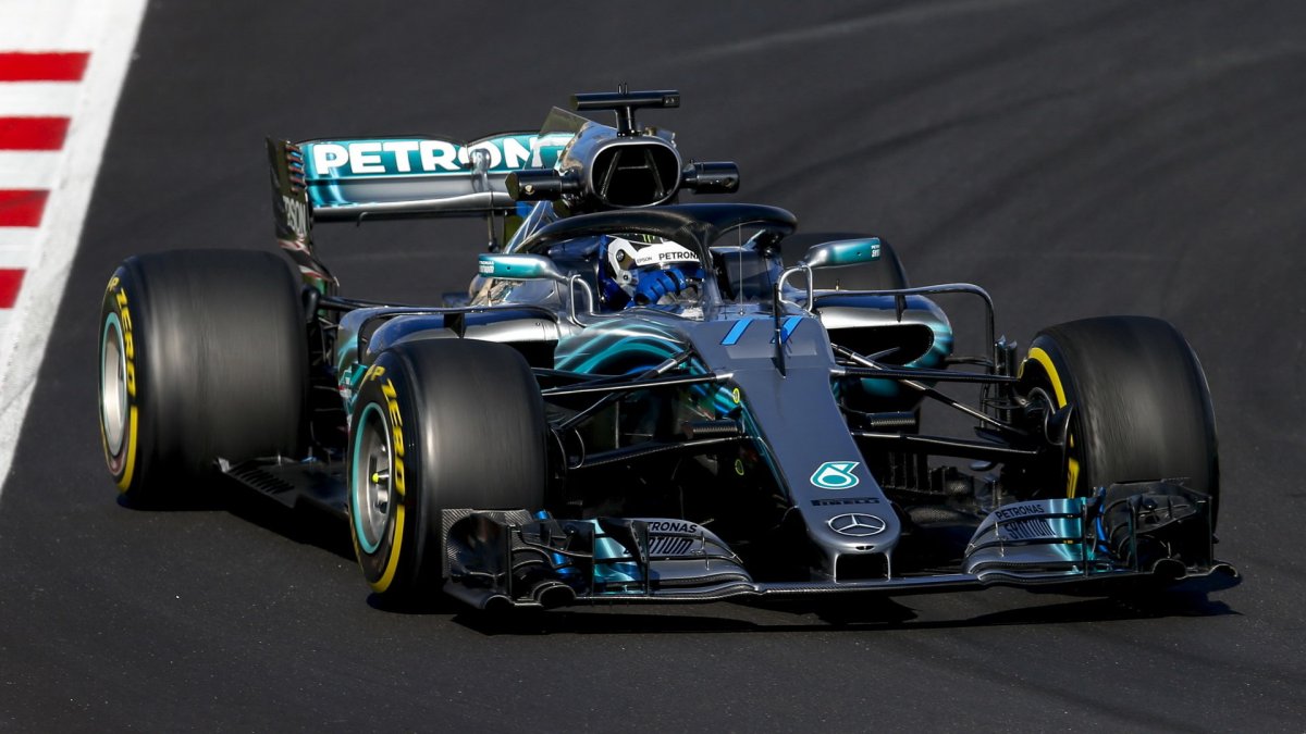 Valtteri Bottas v druhých předsezonních testech v Barceloně