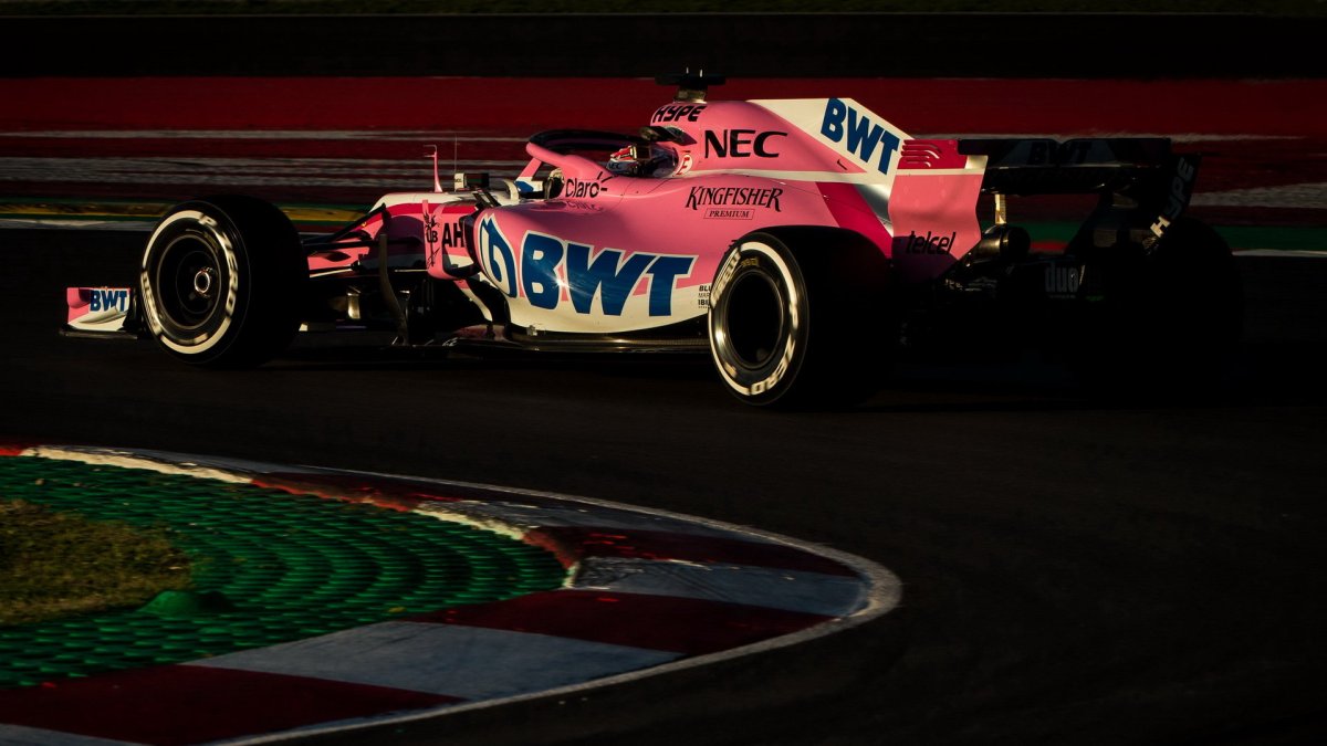 Sergio Perez v druhých předsezonních testech v Barceloně