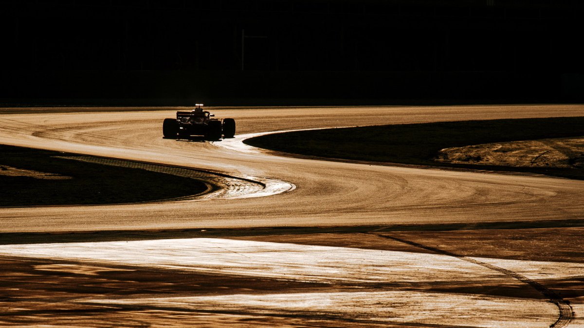 Sebastian Vettel v druhých předsezonních testech v Barceloně