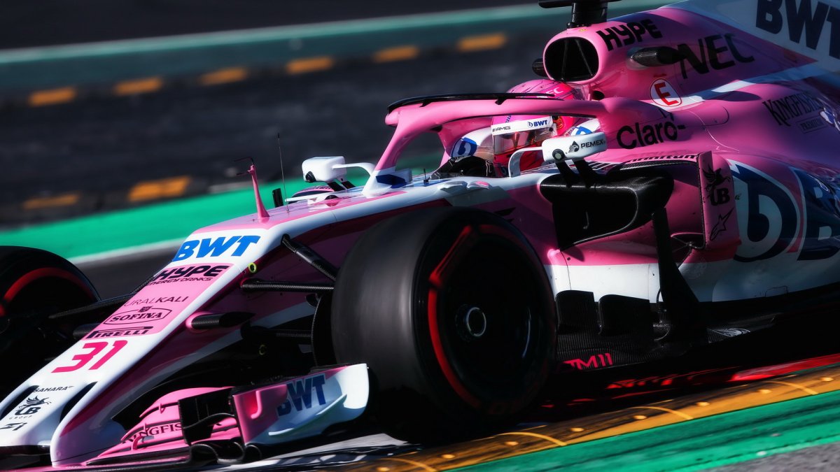 Esteban Ocon v druhých předsezonních testech v Barceloně