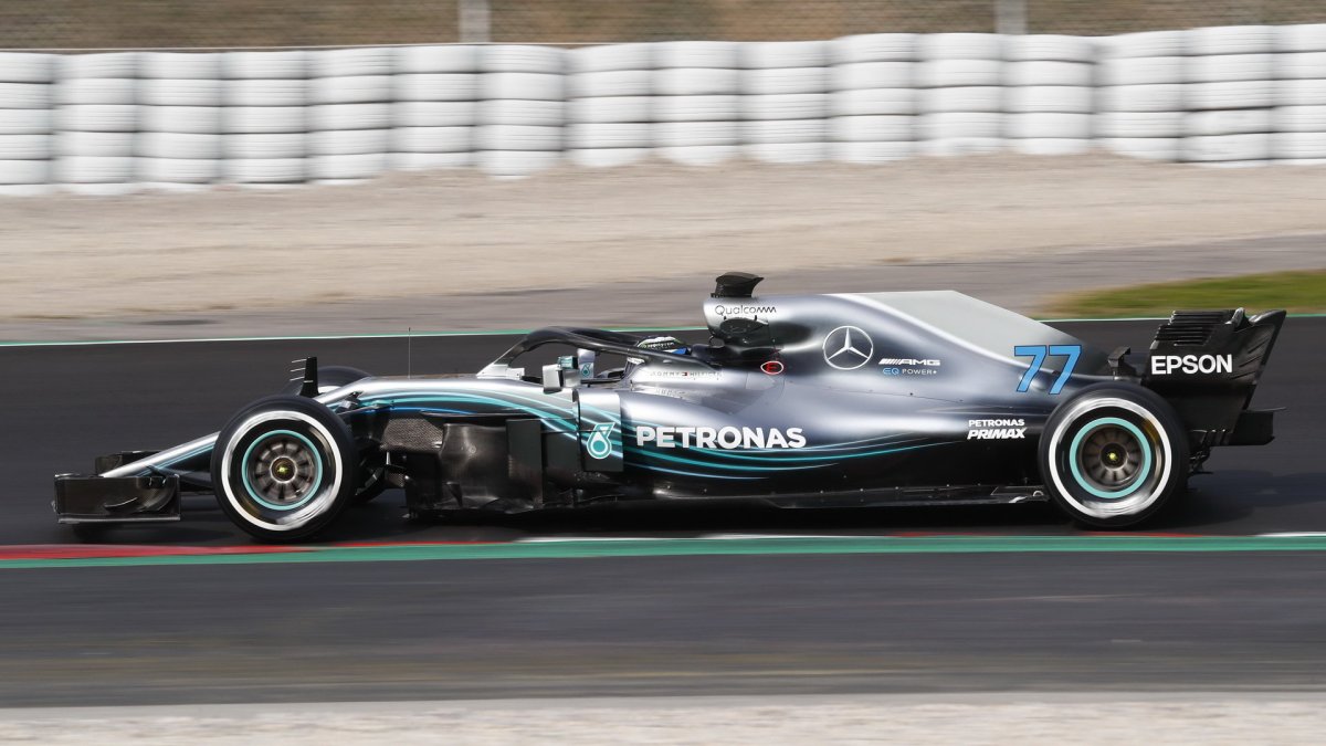 Valtteri Bottas při prvních předsezonních testech v Barceloně