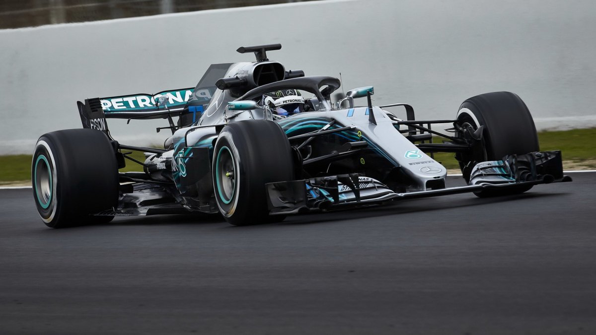 Valtteri Bottas při prvních předsezonních testech v Barceloně