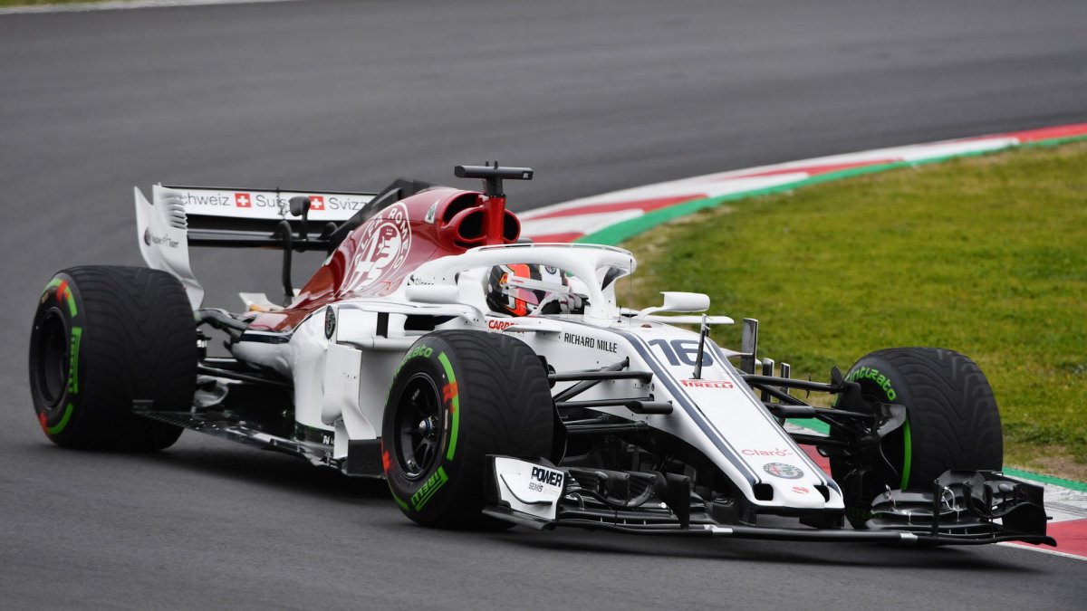 Charles Leclerc při prvních předsezonních testech v Barceloně