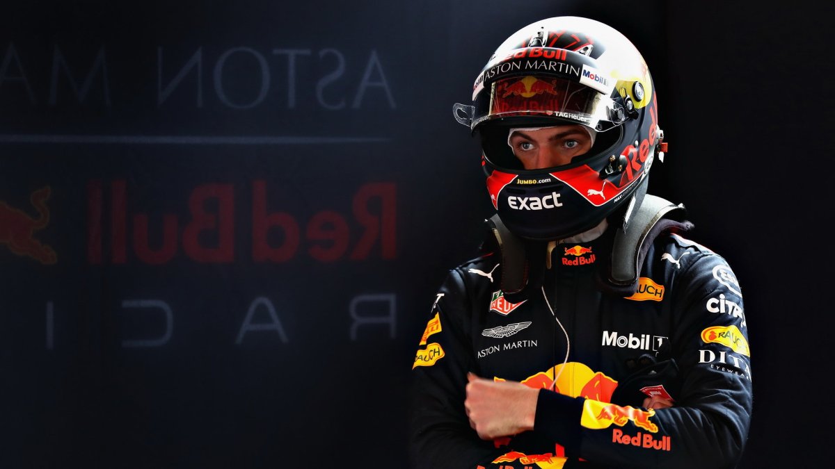 Max Verstappen při prvních předsezonních testech v Barceloně