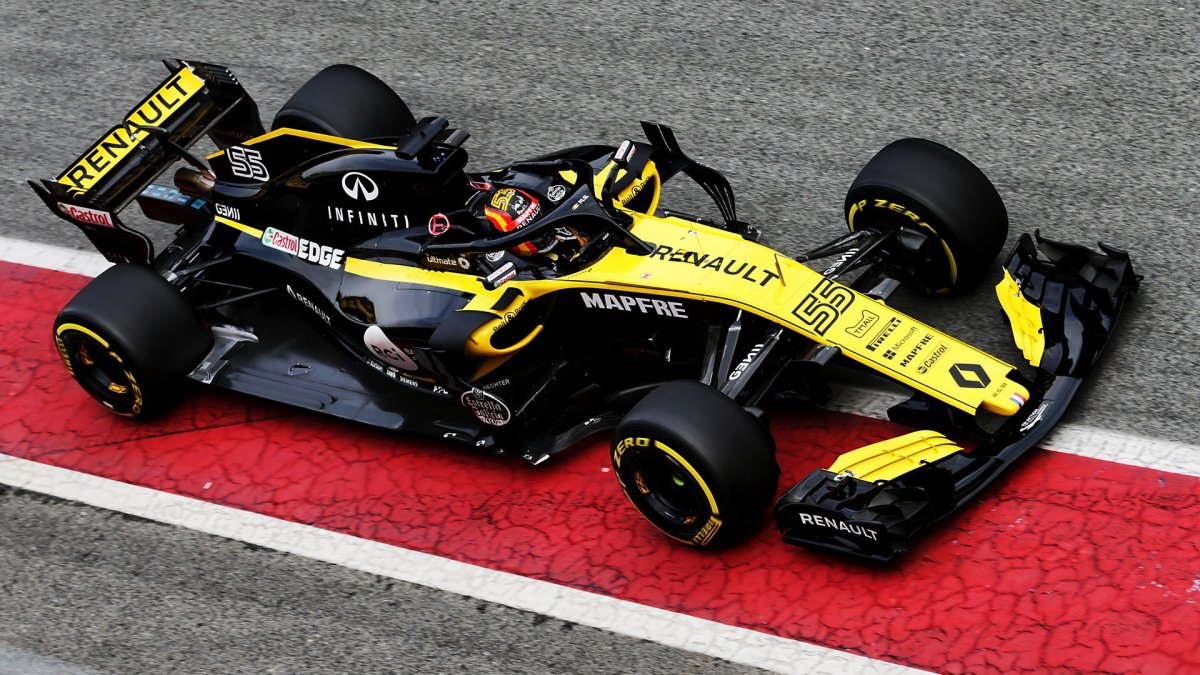 Carlos Sainz při prvních předsezonních testech v Barceloně