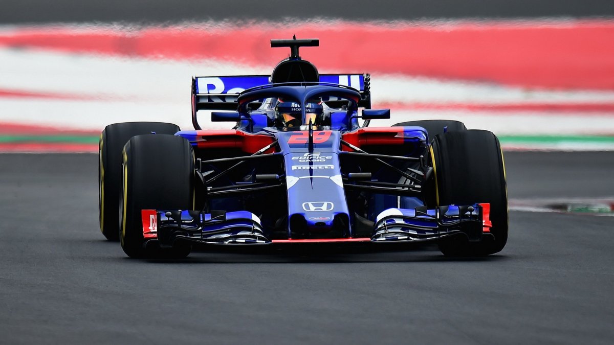 Brendon Hartley při prvních předsezonních testech v Barceloně