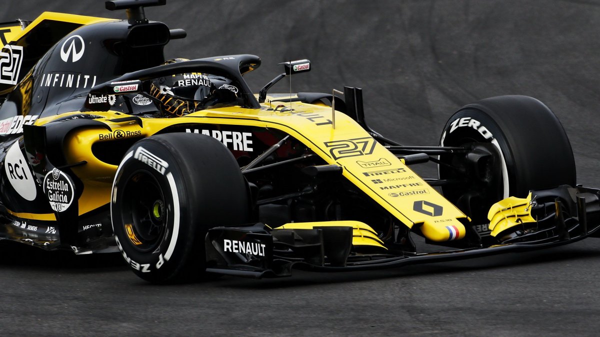 Nico Hülkenberg při prvních předsezonních testech v Barceloně
