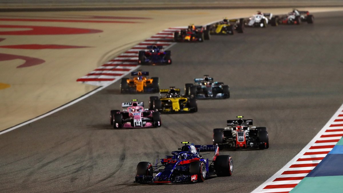 Pierre Gasly po startu závodu v Bahrajnu