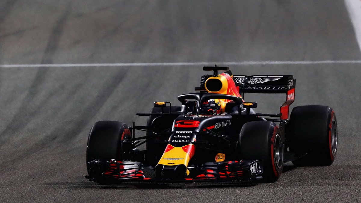 Daniel Ricciardo v závodě v Bahrajnu