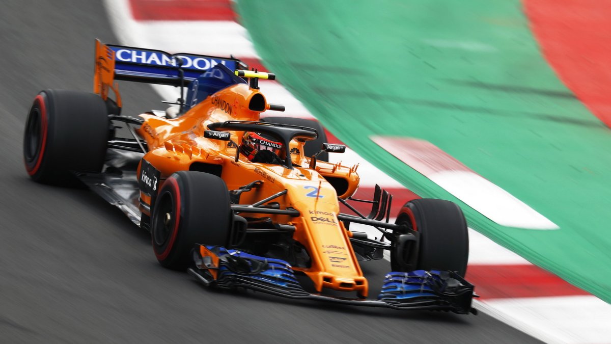 Stoffel Vandoorne v kvalifikaci ve Španělsku
