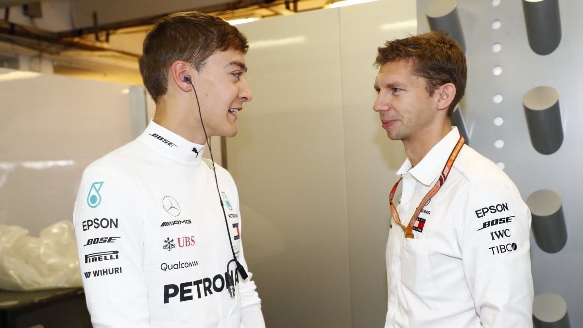 George Russell při sezónních testech v Maďarsku