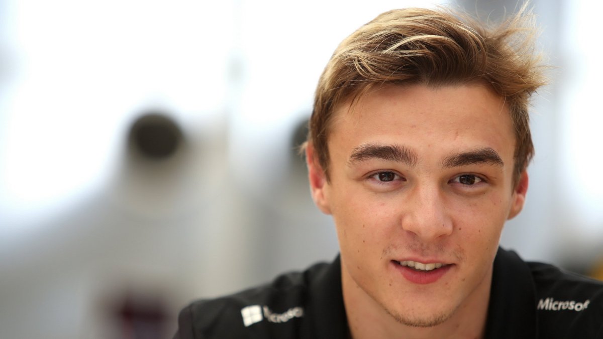 Artem Markelov při sezónních testech v Maďarsku