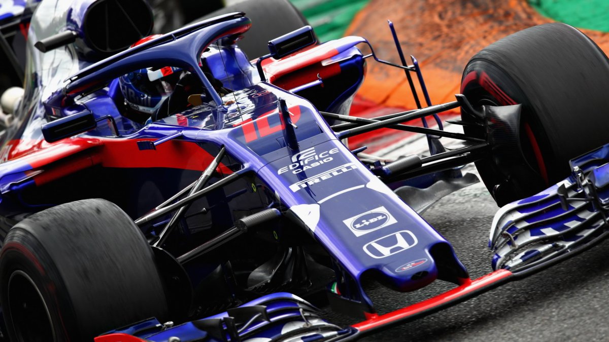 Pierre Gasly v závodě v Monze