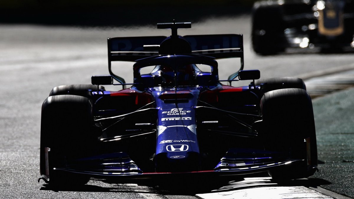 Daniil Kvjat v tréninku v Melbourne