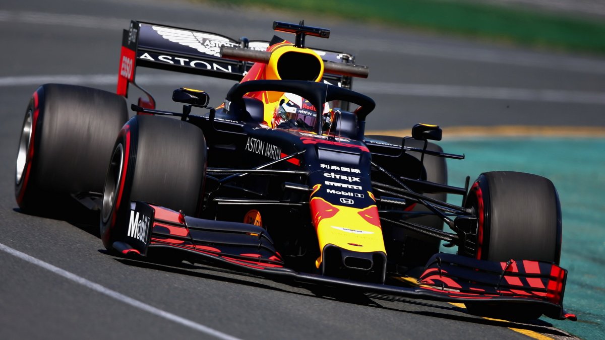 Max Verstappen v tréninku v Melbourne