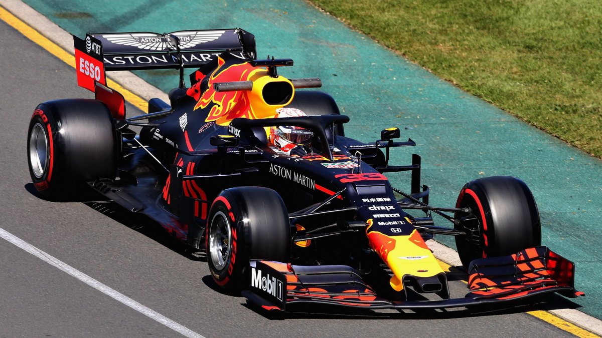 Max Verstappen v tréninku v Melbourne