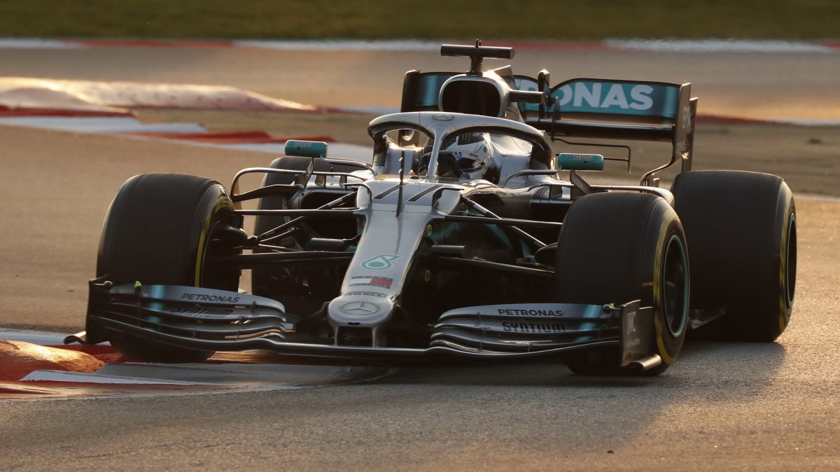 Valtteri Bottas v rámci třetího dne druhých předsezonních testů v Barceloně